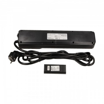 Stekkerdoos 5 voudig -  Met penaarde - Op afstand bestuurbaar