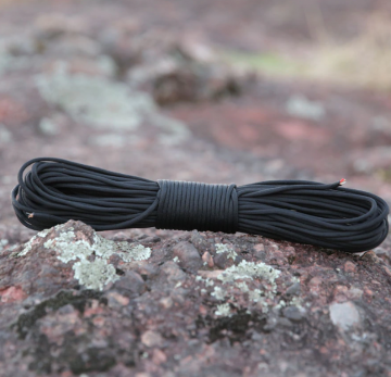 Fish & Fire - 5 in 1 paracord -  30 meter - Leger groen