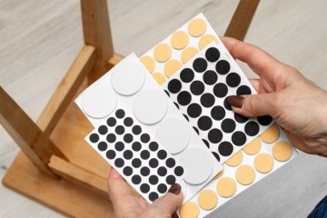 Podk adki filcowe i piankowe topex samoprzylepne mix 124 szt 1 kpl590206202833407cmp