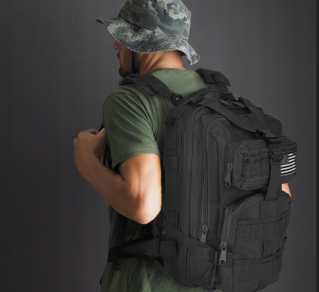 Survival rugzak - 26 liter - MOLLE systeem - Zwart