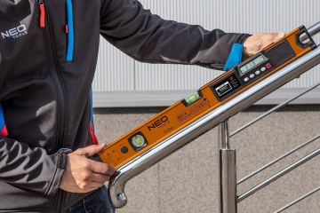 Digitale waterpas - 60cm - LCD display - Met kruislaser