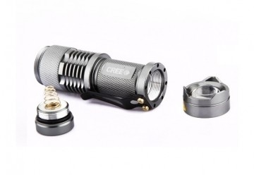 Torch LED 300 Lumens zaklamp mini silver 9,3 CM 3